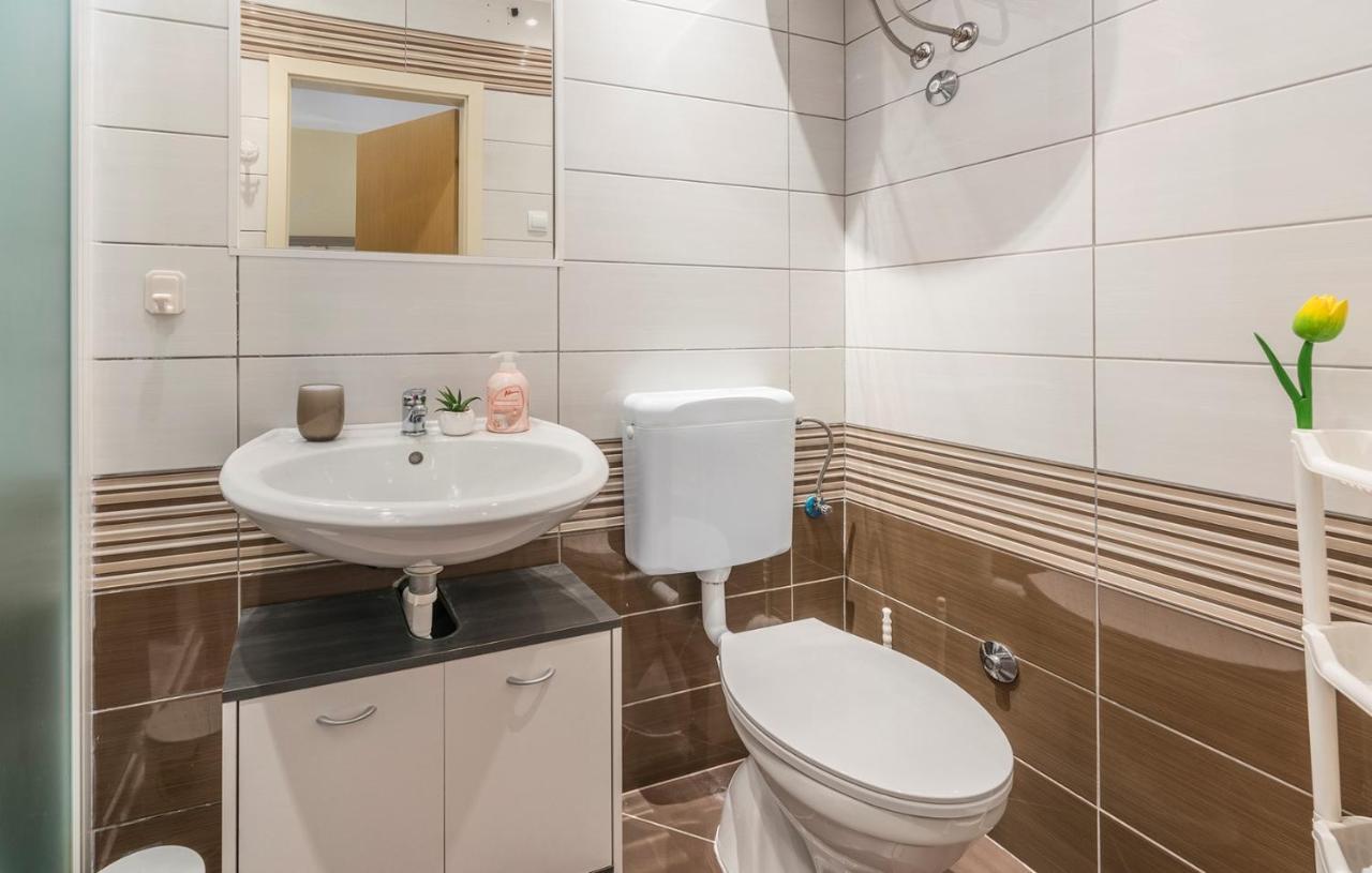 Apartments Loredana Пореч Экстерьер фото